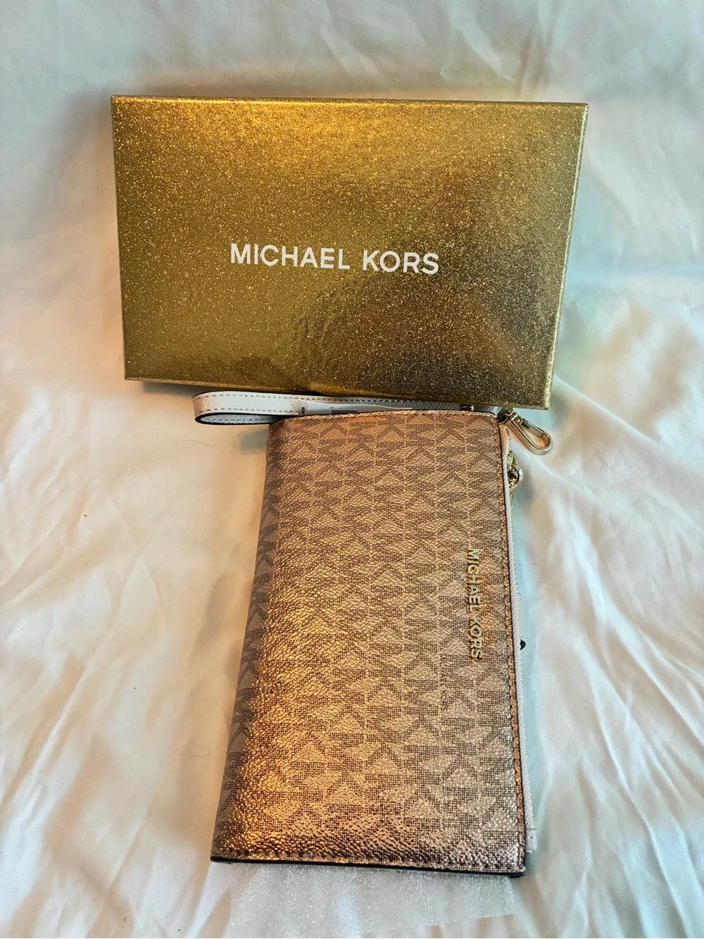 Michael Kors Metallic Rose Gold Signature Wristlet Wallet